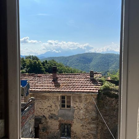 Agriturismo B&B Luna Di Quarazzana In Fivizzano Tuscany Exteriör bild